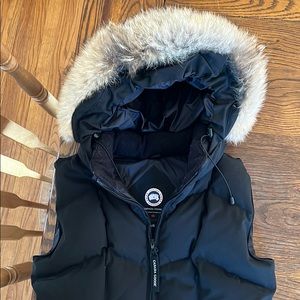 Canada Goose Vest fur hood